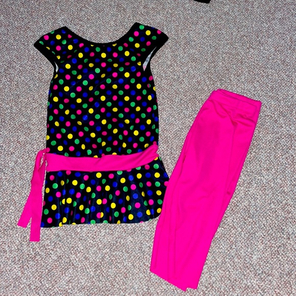 NWT! Girls Dance/Gymnastics Performance Outfit - Picture 3 of 4